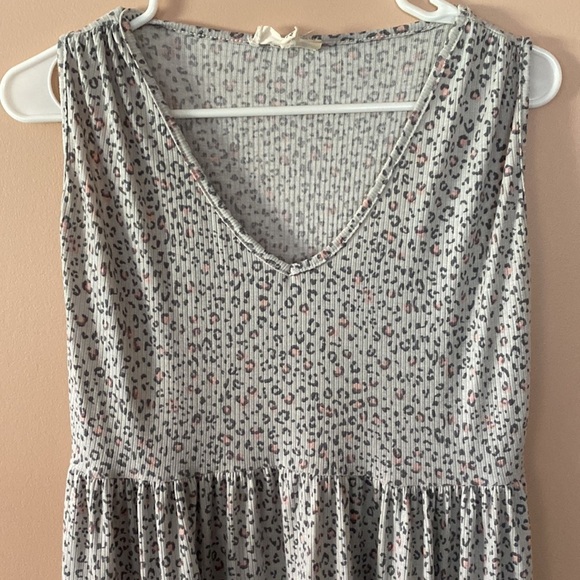 Jessica Simpson Leopard print dress - Picture 2 of 5